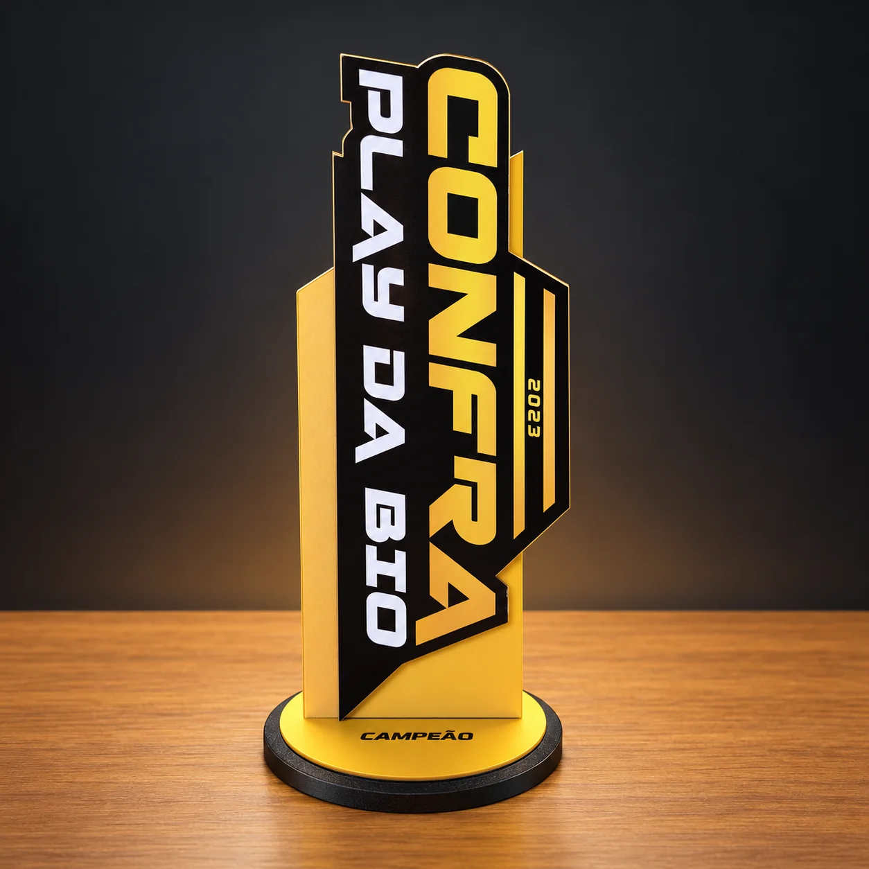 Troféus em MDF Adesivado