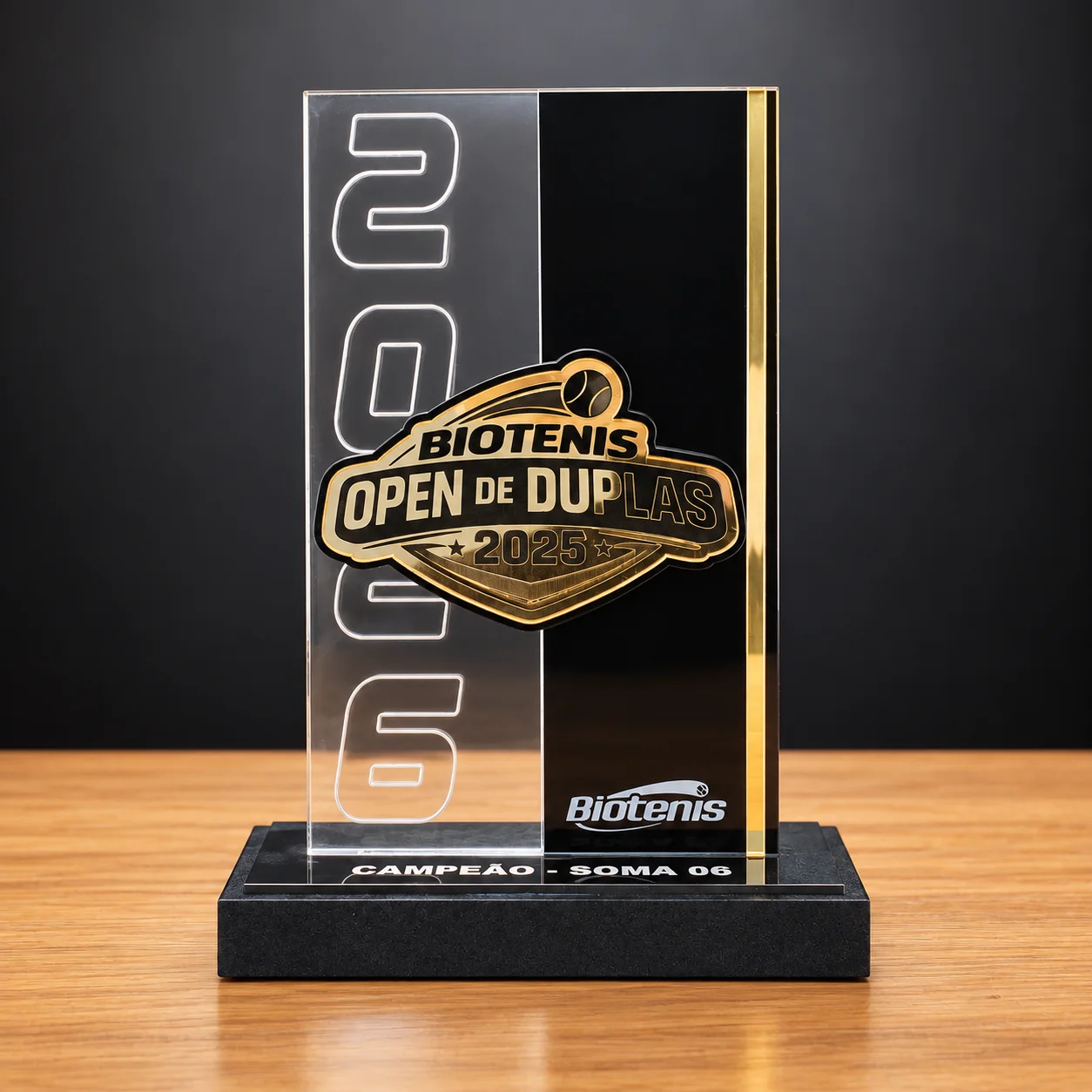 Troféus Personalizados em Acrílico